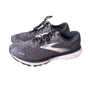 Brooks Ghost 13 Gray Pink Running Workout Sneaker Size 10